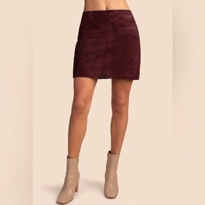 Trina Turk Virtual Skirt in Radicchio Sz 6 NWT